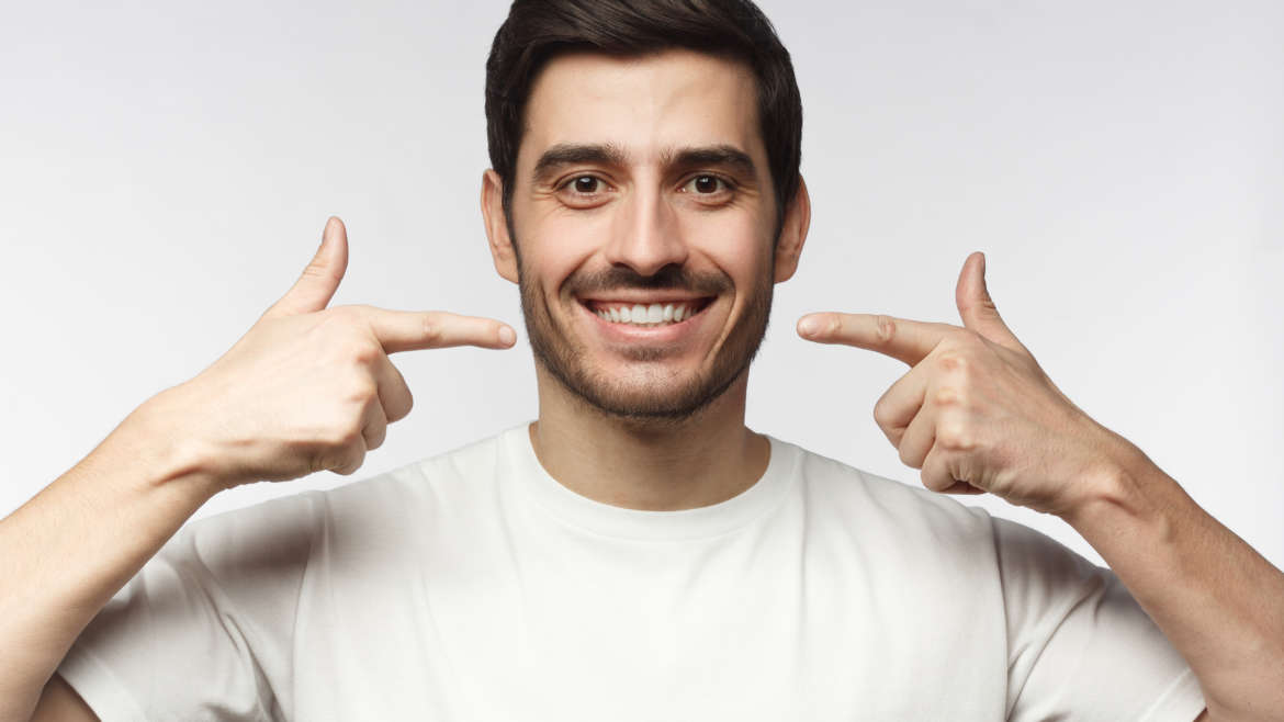 Massachusetts Teeth Whitening: An Inside Look