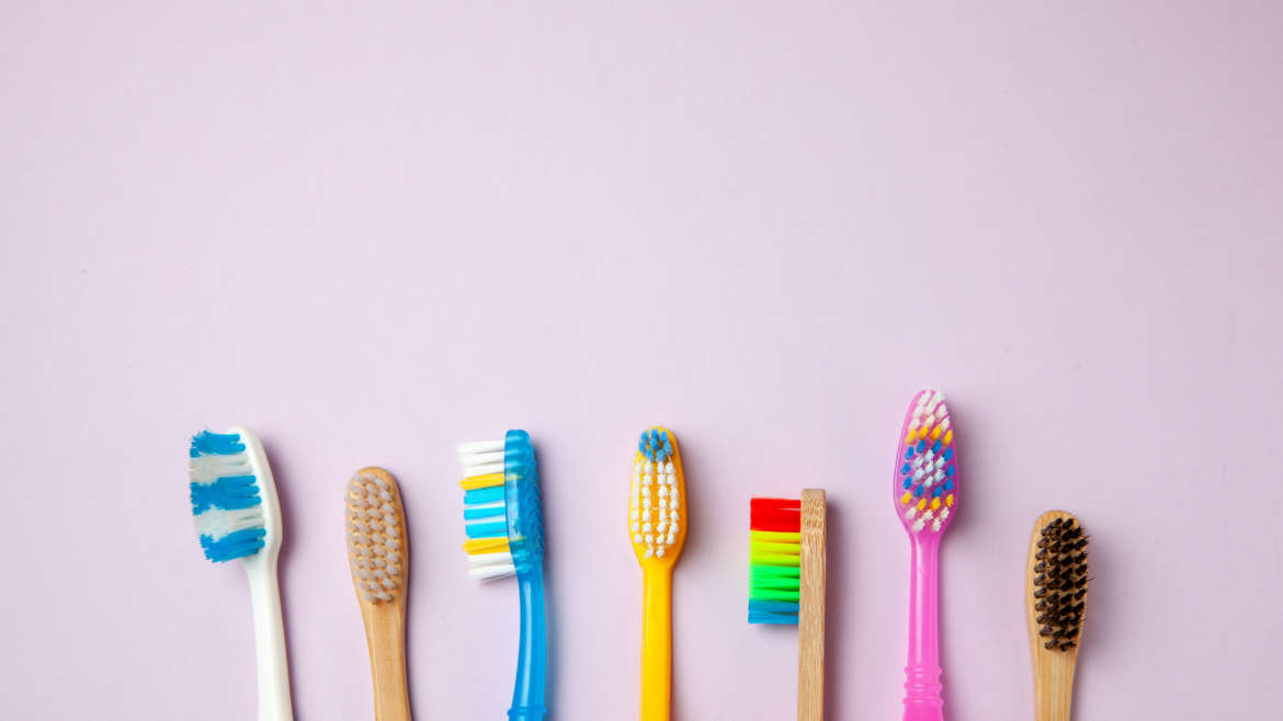 Is It Time To Replace Your Toothbrush? 