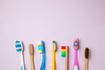 Is It Time To Replace Your Toothbrush? 